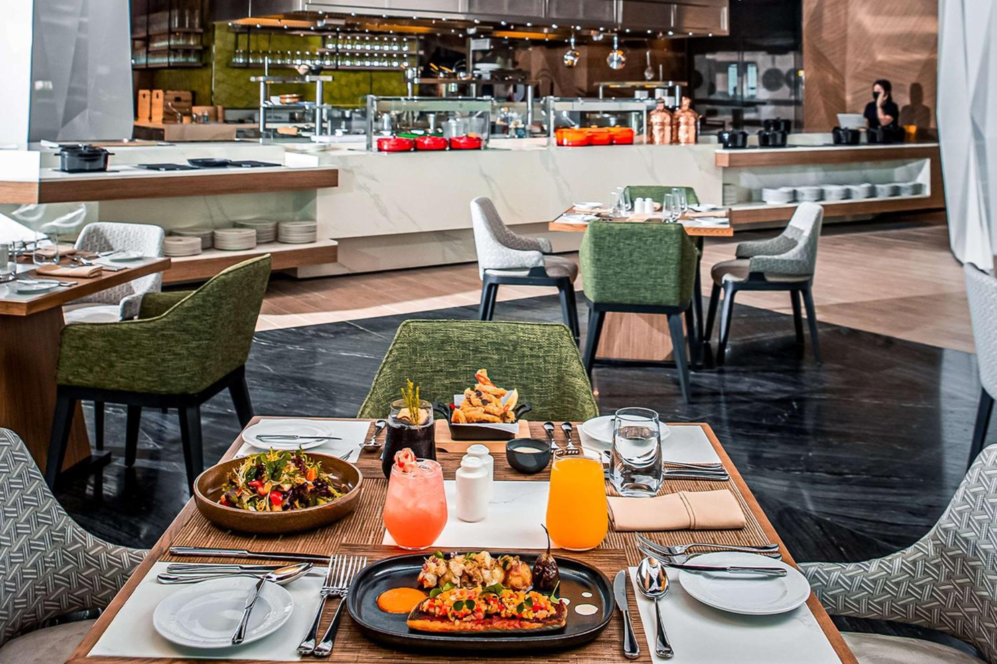 Hilton Bahrain Hotel Манама Екстериор снимка The restaurant